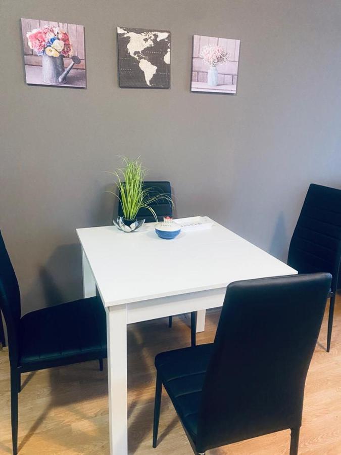 Apartman Jarun ซาเกร็บ ภายนอก รูปภาพ